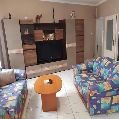 Apartment Belvarosi Apartman Eger