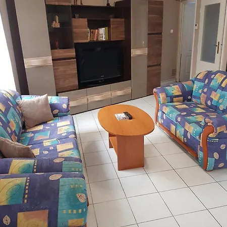 Belvarosi Apartman Eger